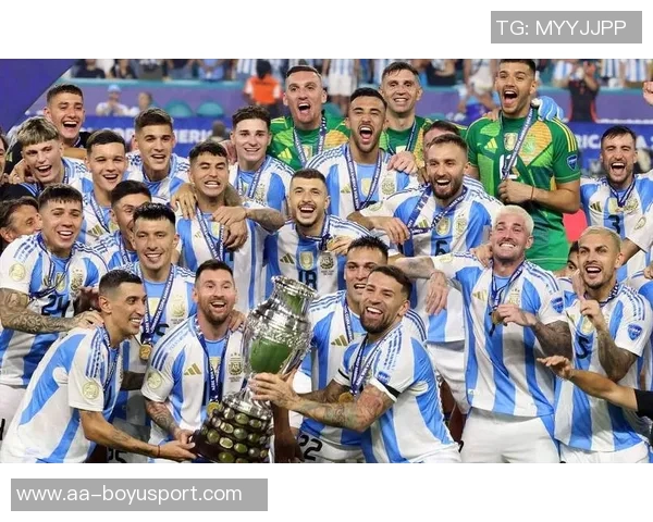 德保罗社媒欢庆季后赛首战胜利激励球队继续前行