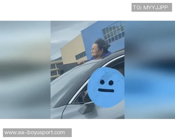 科纳特因大腿受伤退出法国国家队名单返回利物浦接受治疗 科纳特因大腿受伤退出法国国家队名单返回利物浦接受治疗