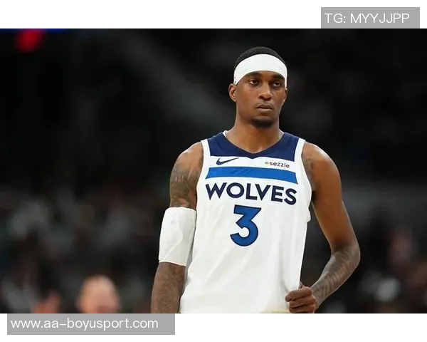 芬奇透露麦克丹尼尔斯脚踝伤势恢复良好今日参与部分训练状态良好